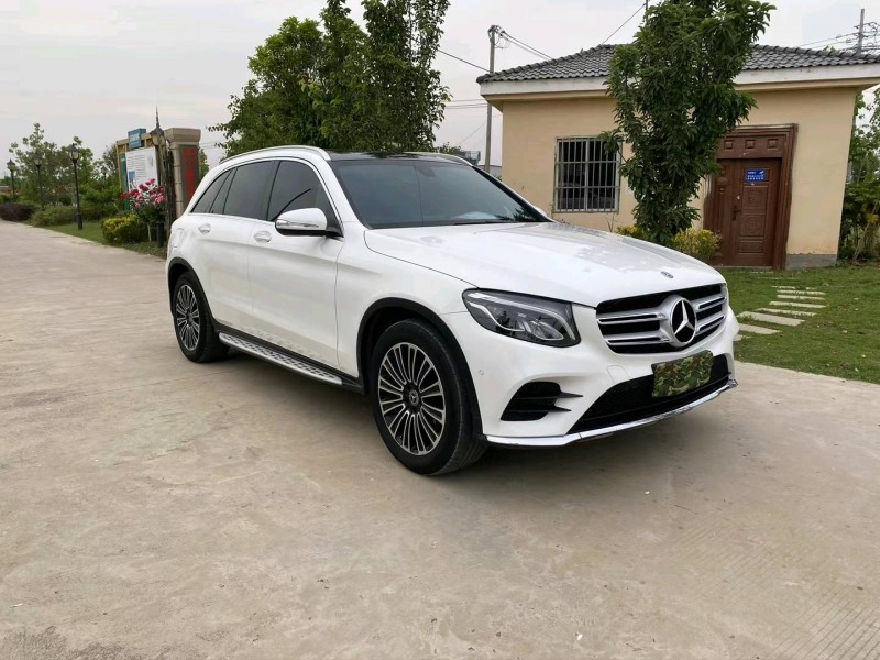 徐州19年奔驰GLC2