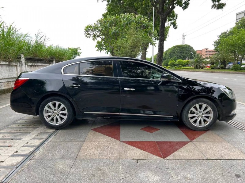 东莞15年别克君越7