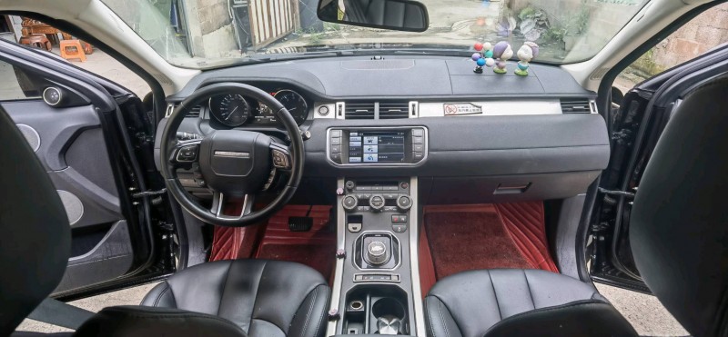 深圳15年路虎极光3