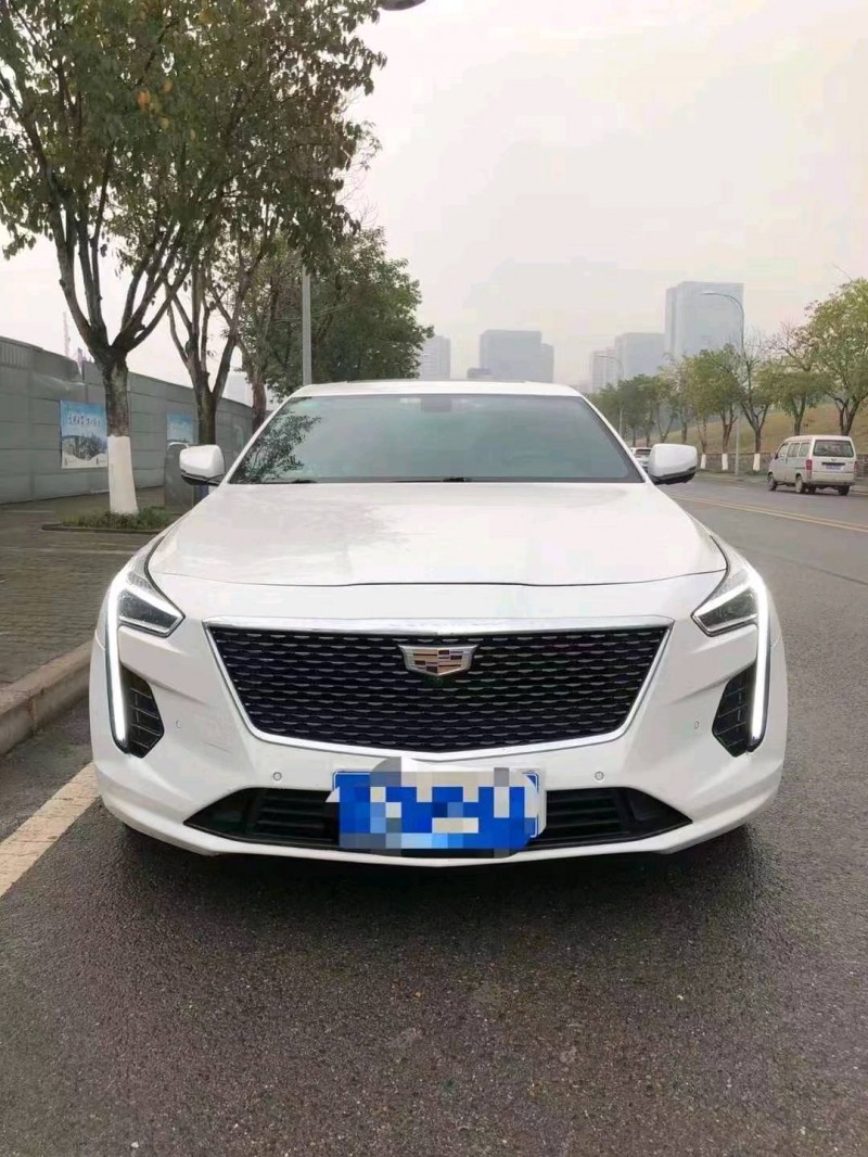 重庆19年凯迪拉克CT61