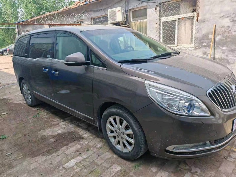 青岛13年别克GL86