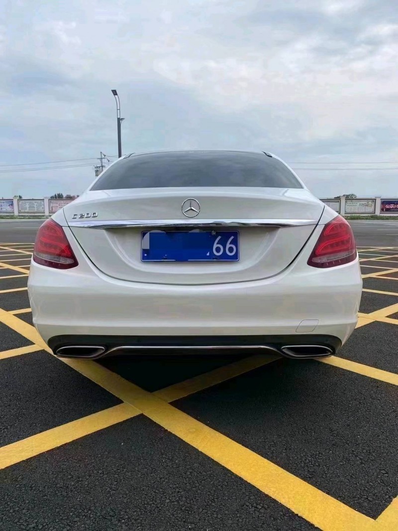 唐山16年奔驰C9