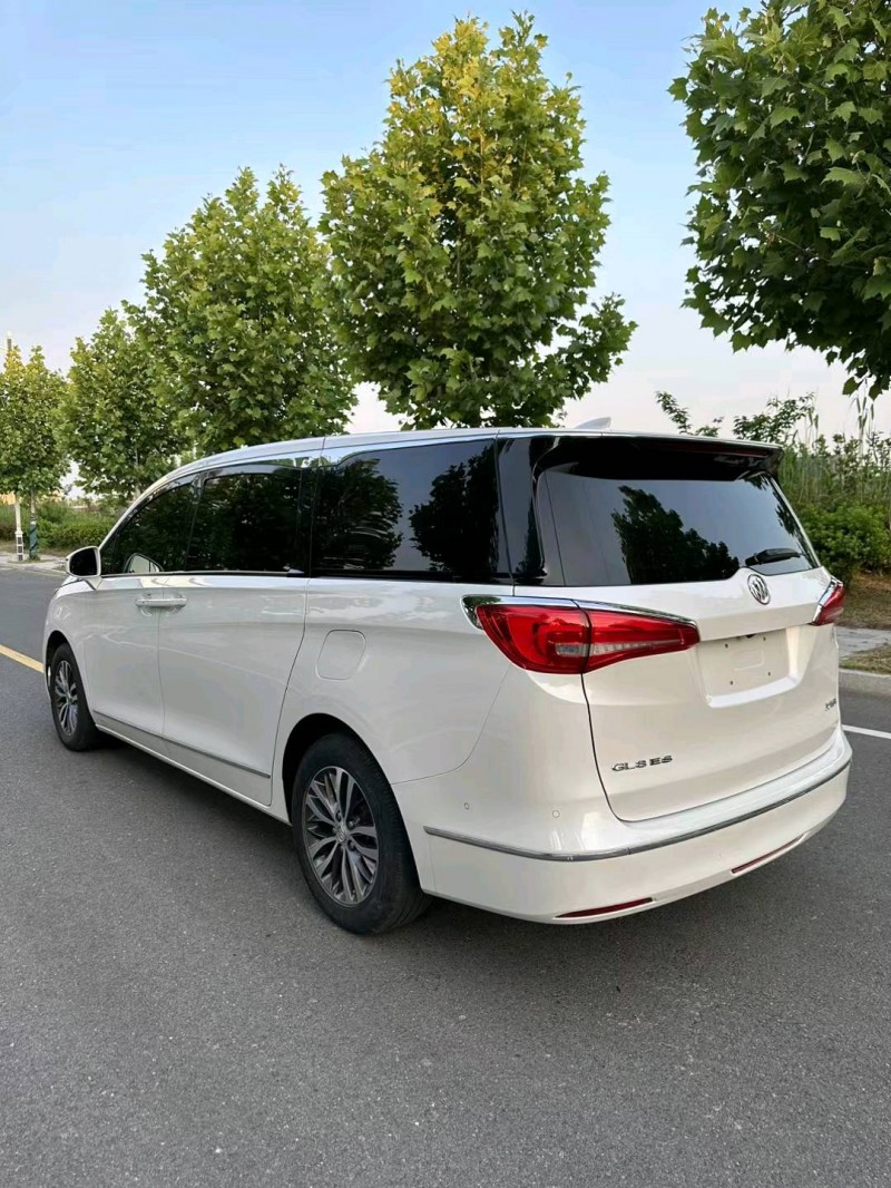 徐州18年别克GL88