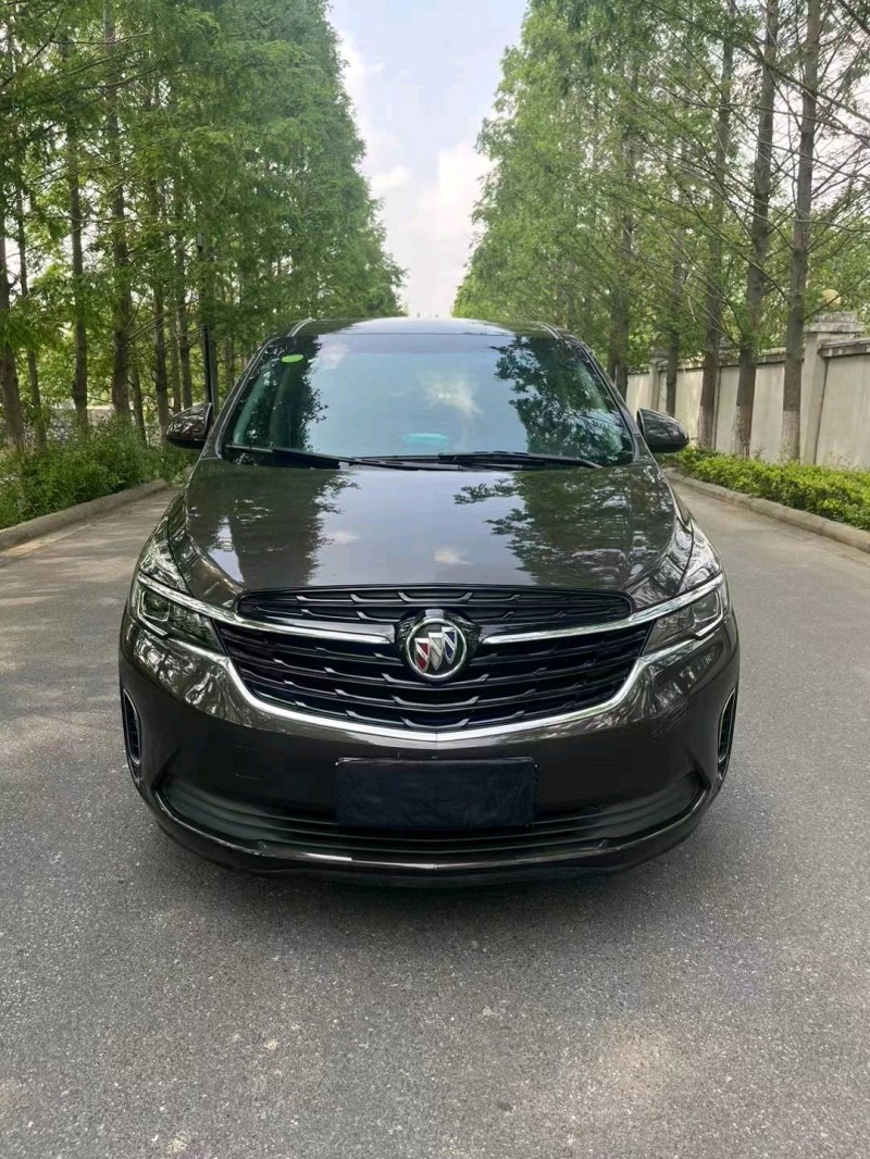 徐州21年别克GL81