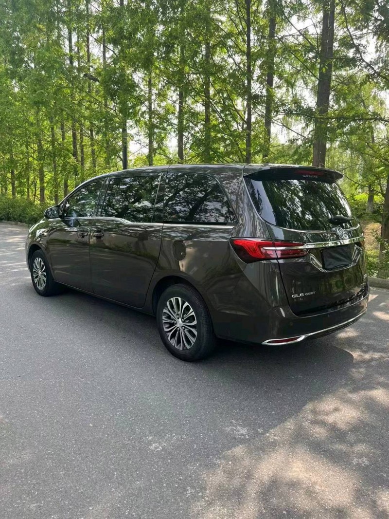 徐州21年别克GL87