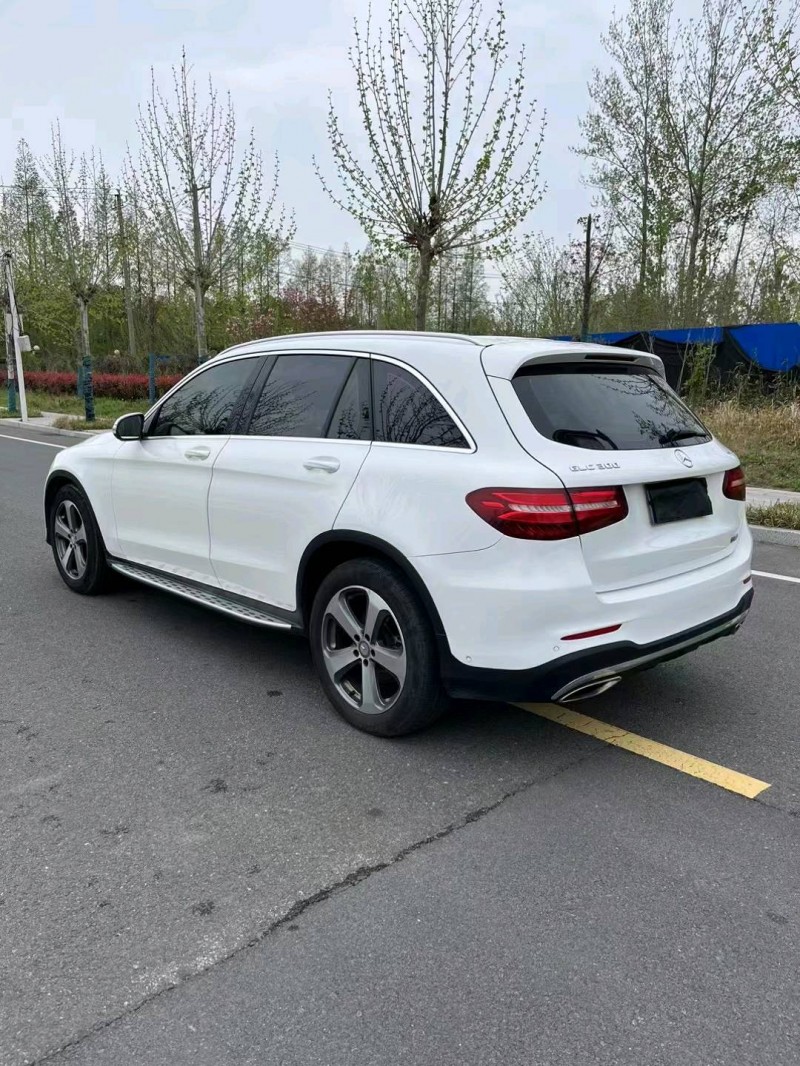 徐州17年奔驰GLC4