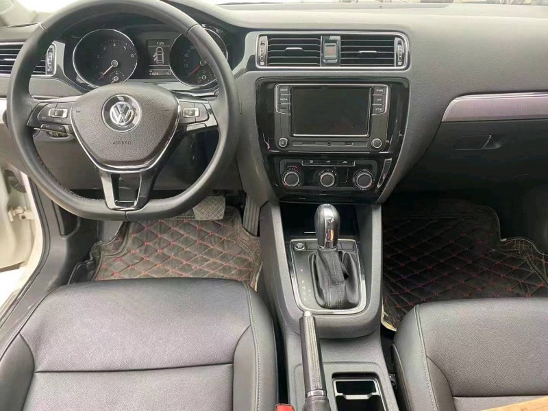 济宁18年大众速腾4