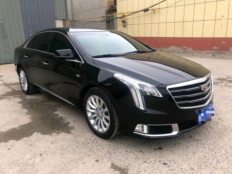 保定19年凯迪拉克XTS3