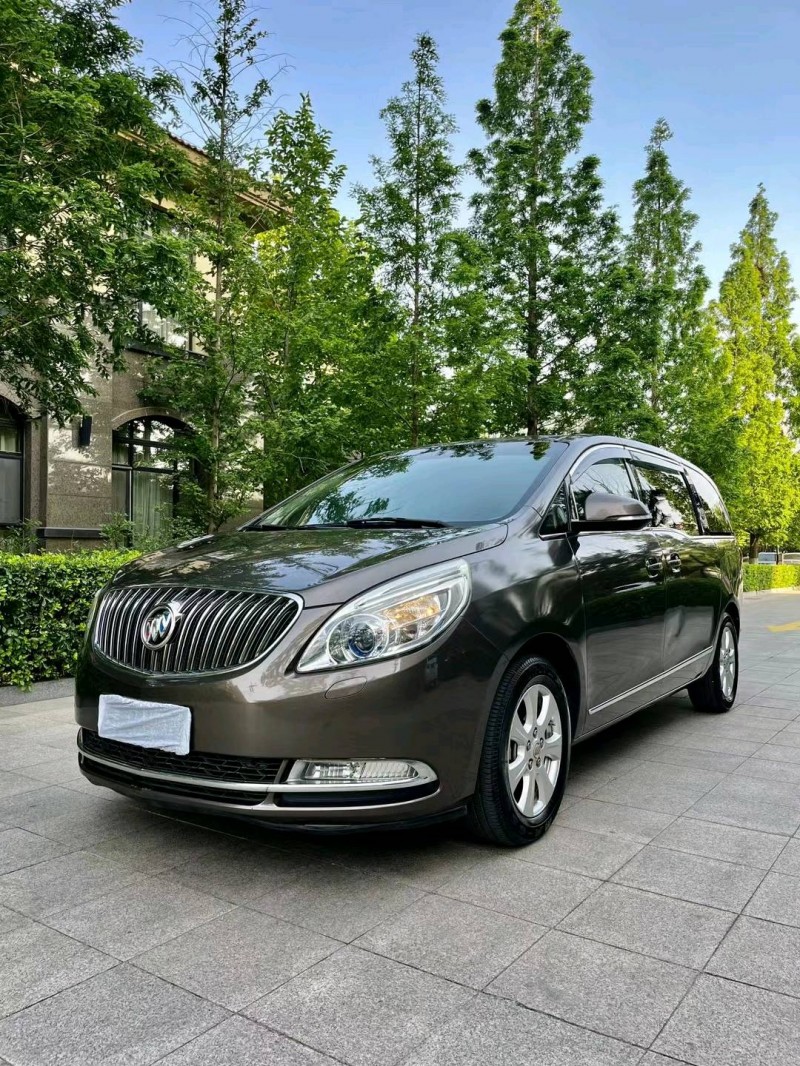 烟台15年别克GL82