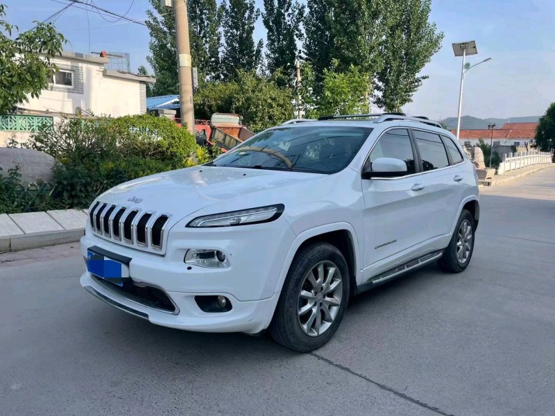 淄博18年Jeep自由光2