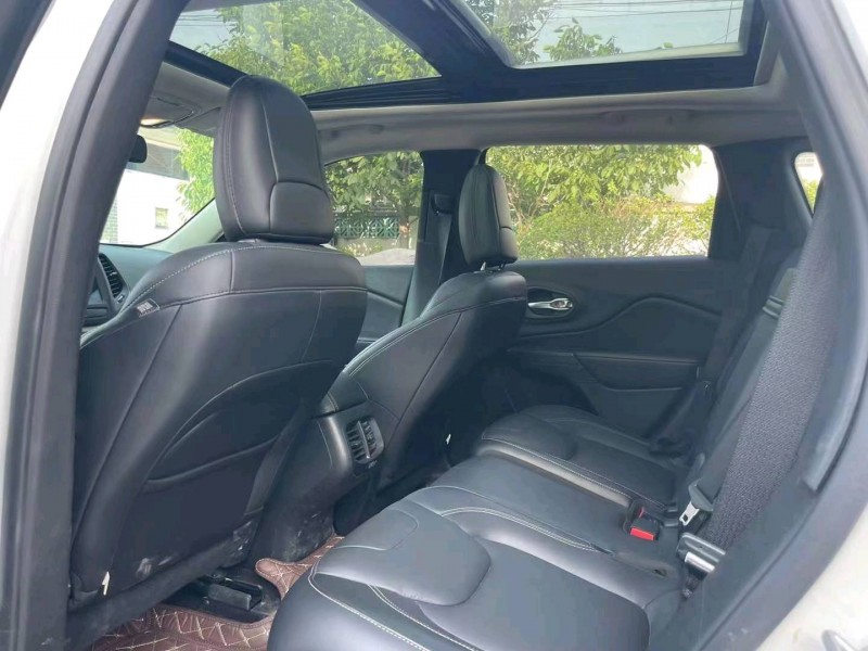 淄博18年Jeep自由光8