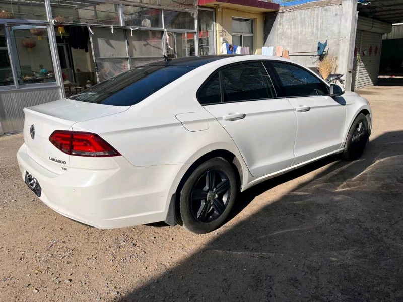 济南18年大众凌渡3