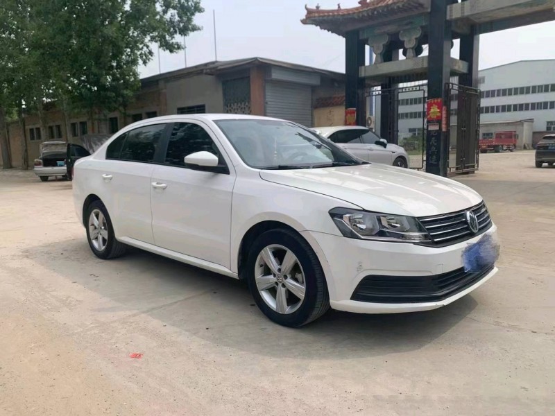 保定17年大众朗逸2