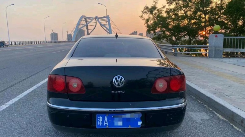 石家庄08年大众辉腾9