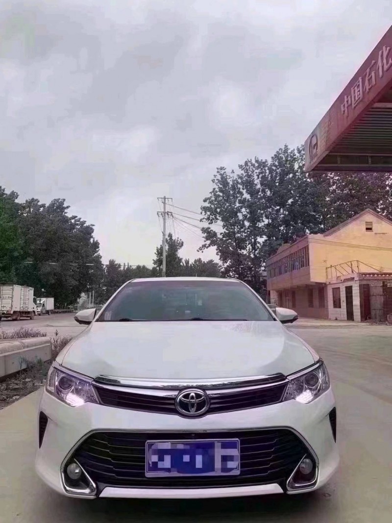菏泽17年丰田凯美瑞1