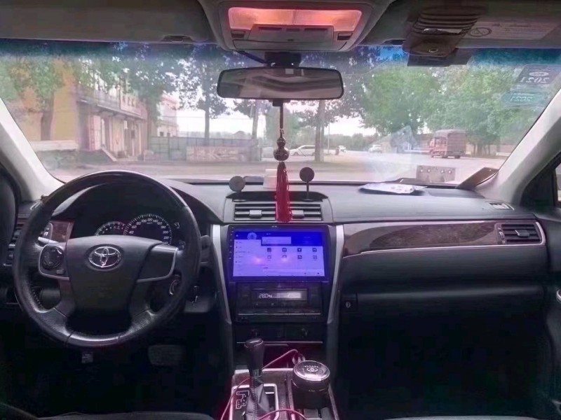 菏泽17年丰田凯美瑞5