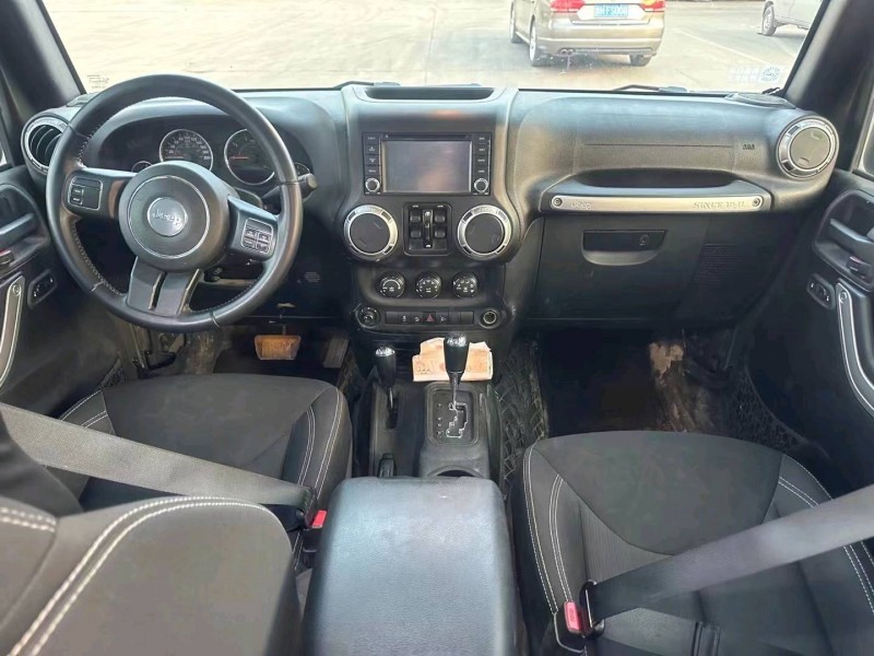 枣庄16年Jeep牧马人5