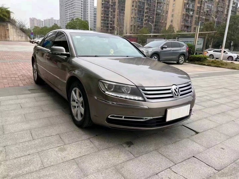 衡阳14年大众辉腾3