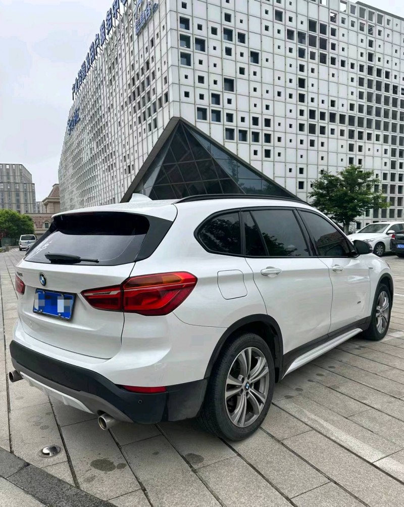 青岛17年宝马X18