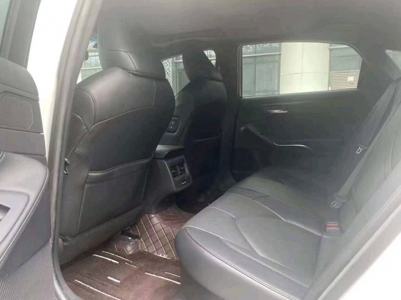 济南21年丰田亚洲龙7