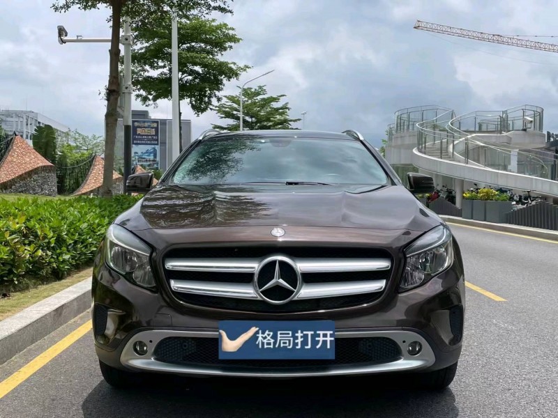 深圳16年奔驰GLA1