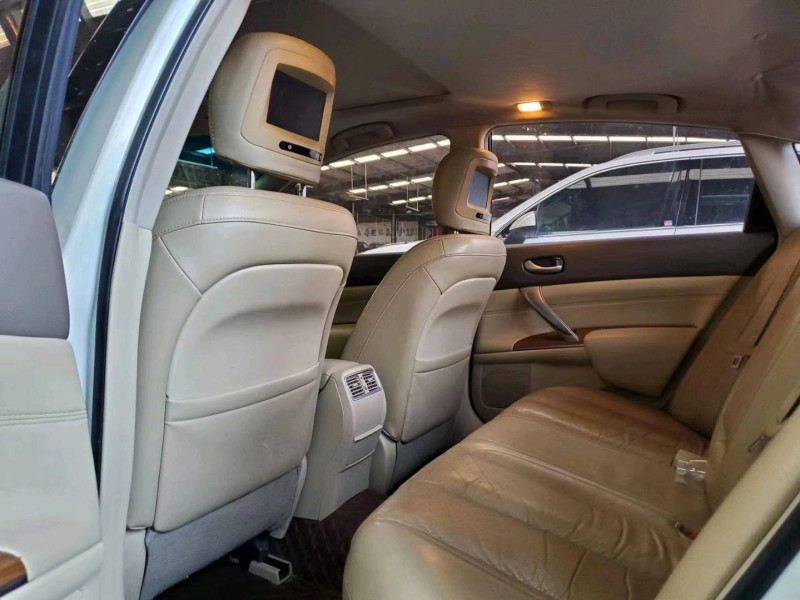 济宁13年日产天籁6