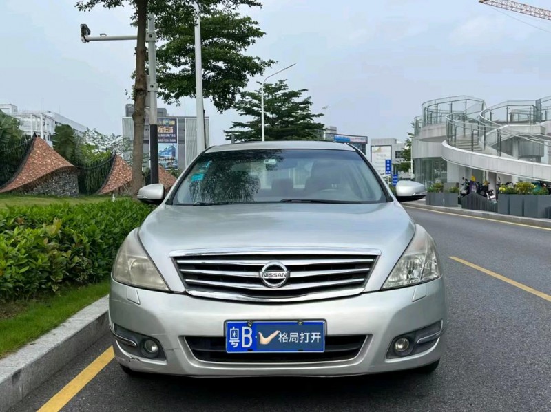 广州10年日产天籁1