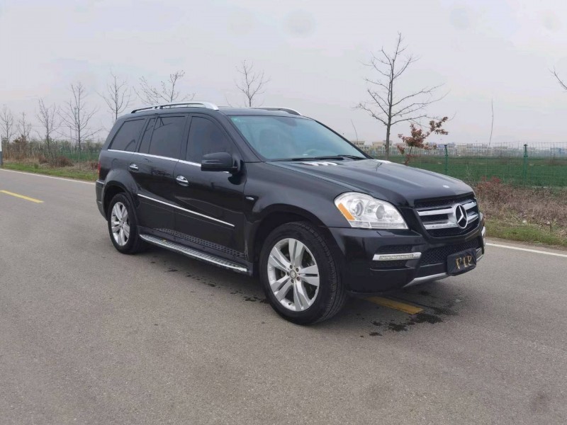 徐州13年奔驰GL2