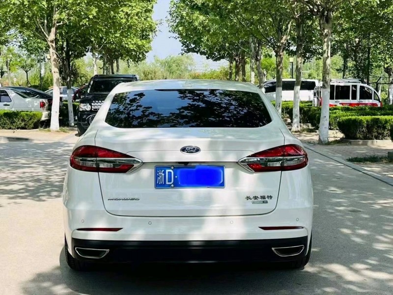 聊城21年福特蒙迪欧9