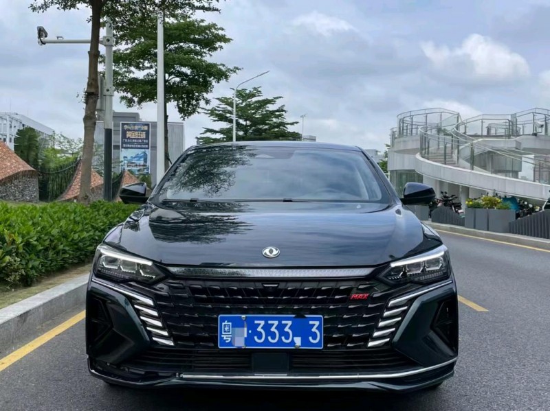 深圳22年东风奕炫1