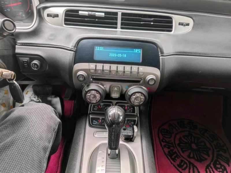 济南14年雪佛兰科迈罗5