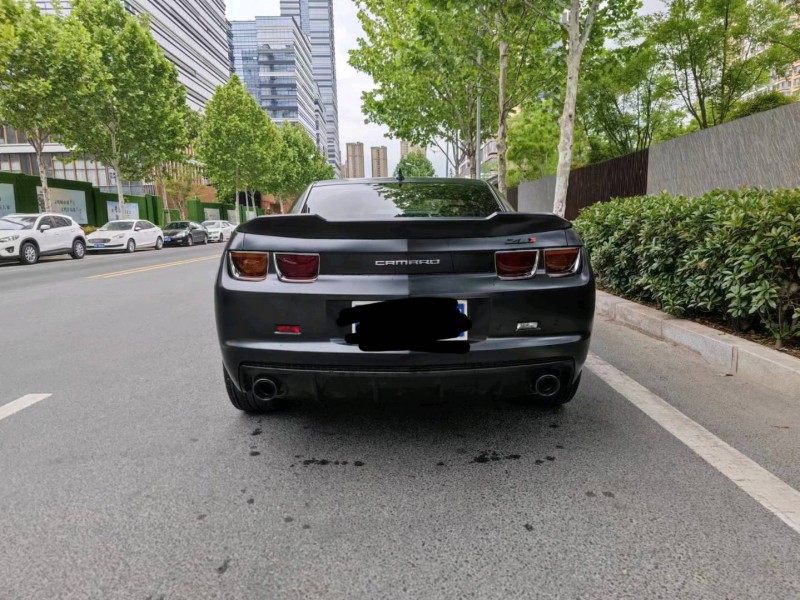 济南14年雪佛兰科迈罗9