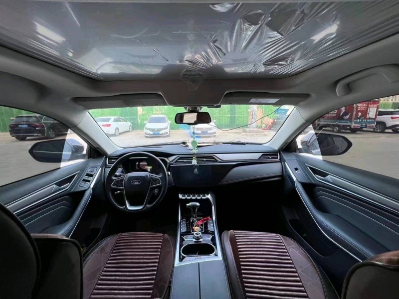 聊城20年福特领界5