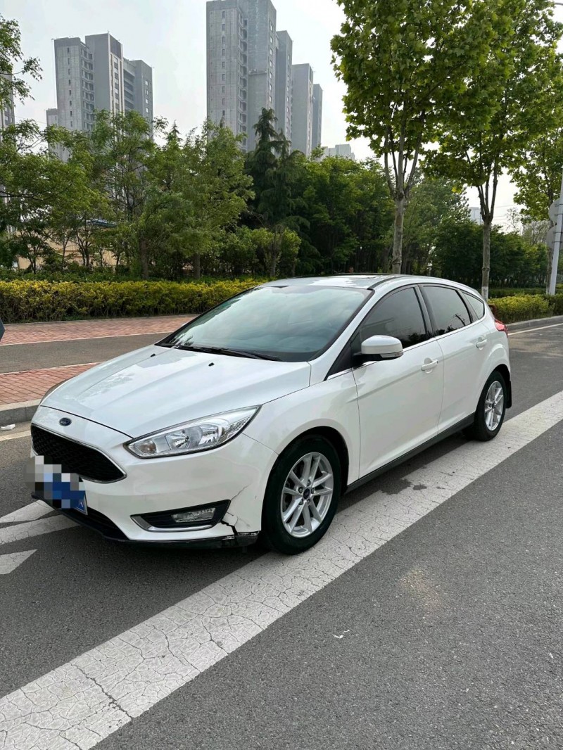 枣庄16年福特福克斯2