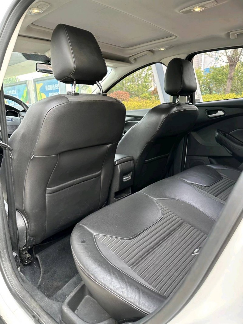 枣庄16年福特福克斯6