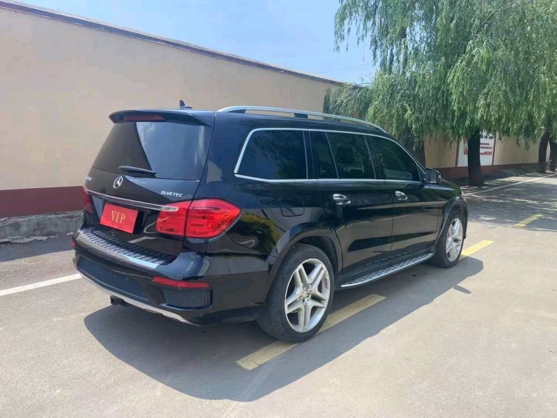 青岛16年奔驰GLS4