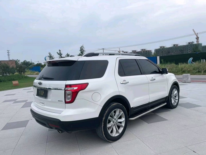 宿迁14年福特探险者8