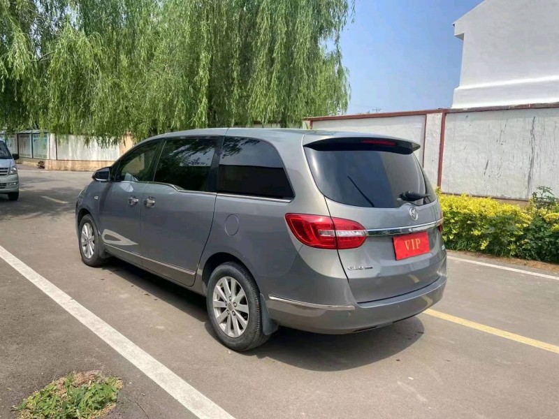 青岛19年别克GL87