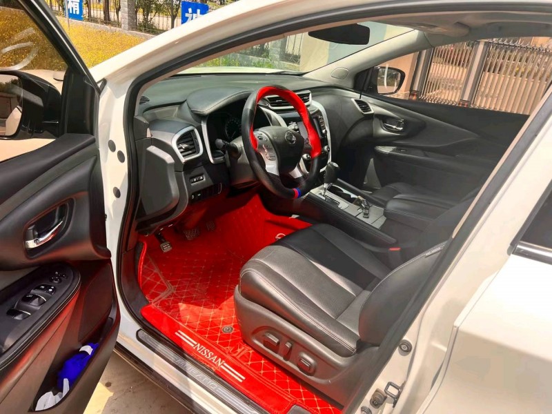 保定17年日产楼兰6