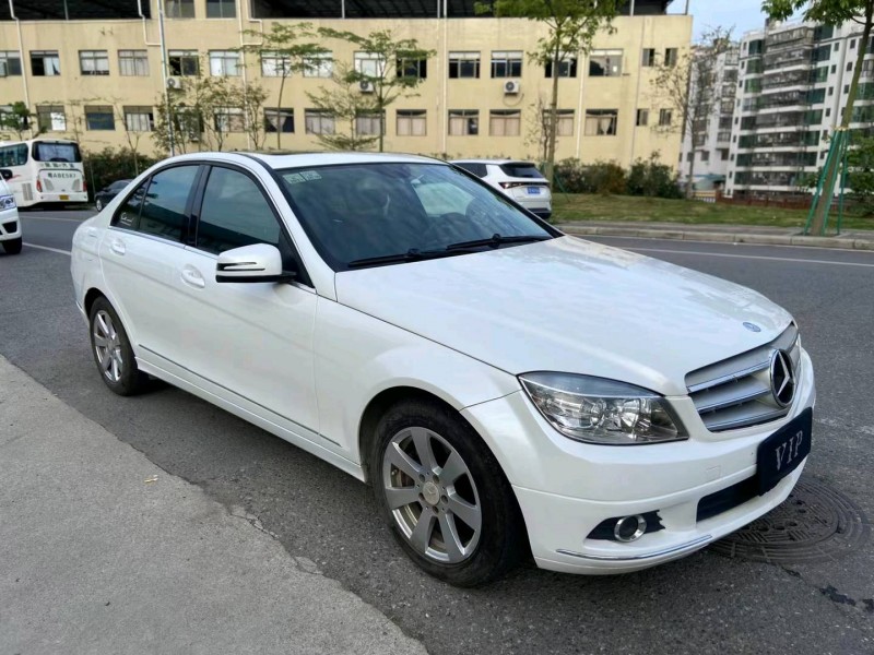 广州10年奔驰C3