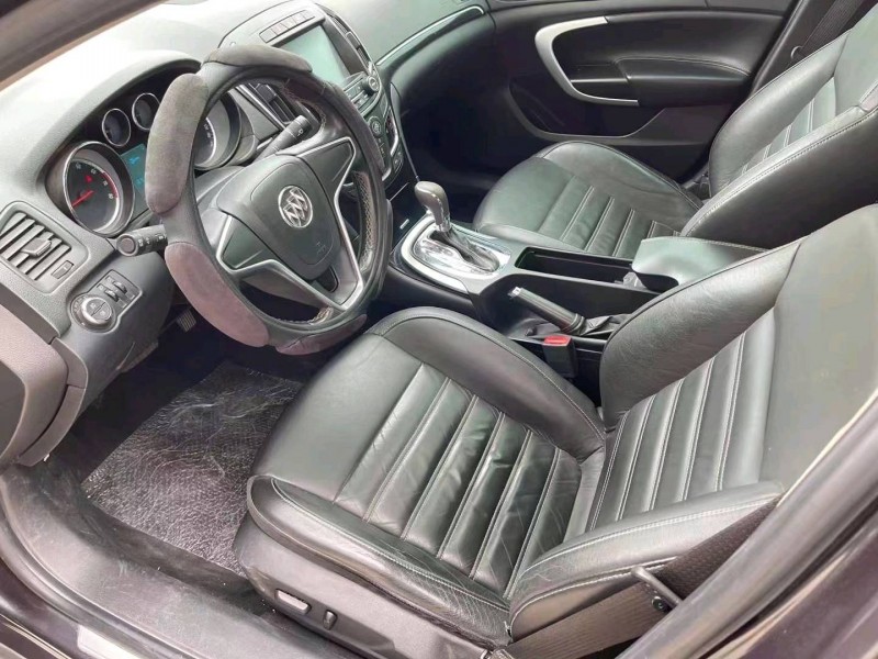 青岛14年别克君威4