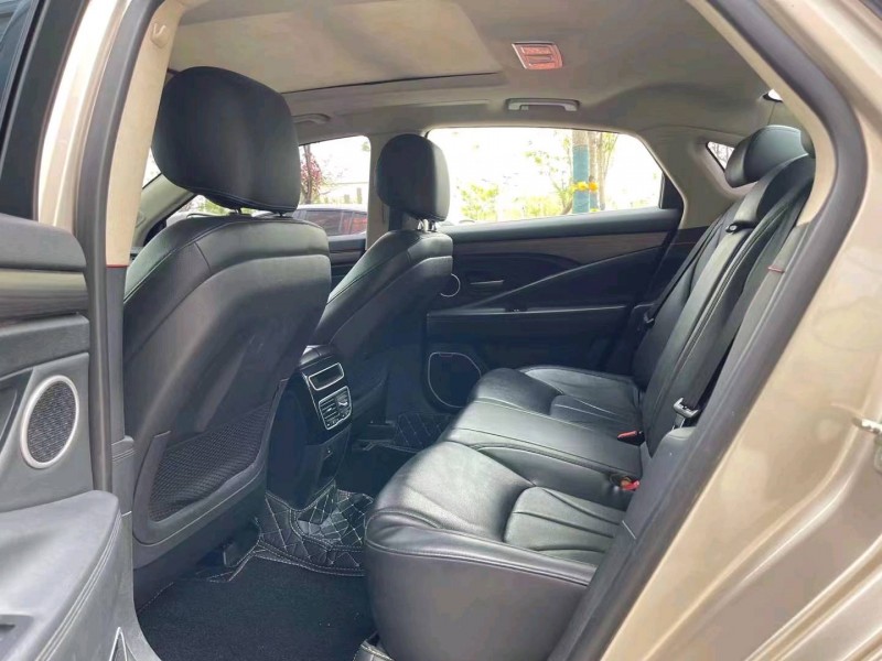 济南18年吉利博瑞7