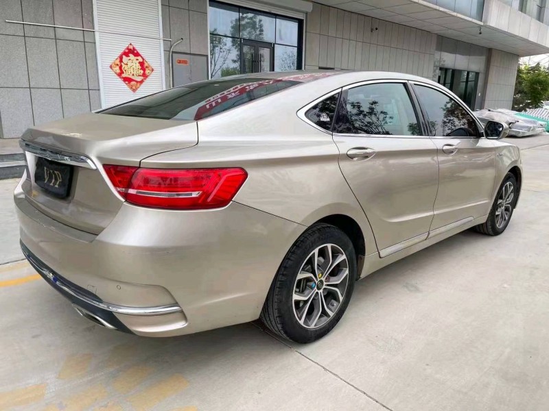 济南18年吉利博瑞8