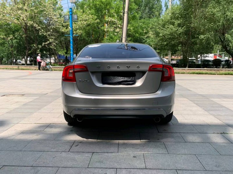 沈陽15年沃爾沃S60L7