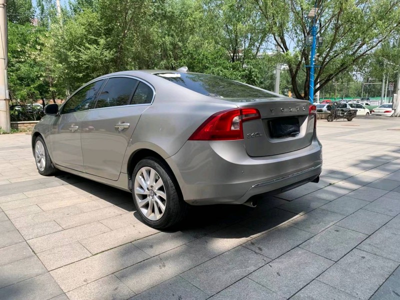 沈陽15年沃爾沃S60L6