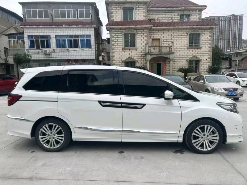 萍鄉19年本田艾力紳3