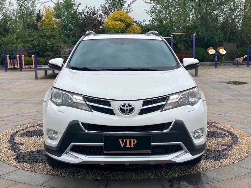 沈阳14年丰田RAV41