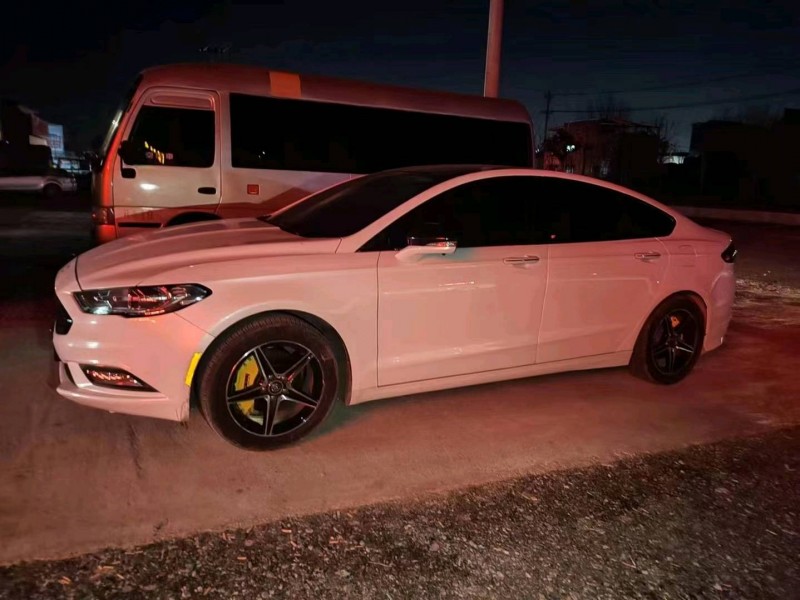 沈阳17年福特蒙迪欧3