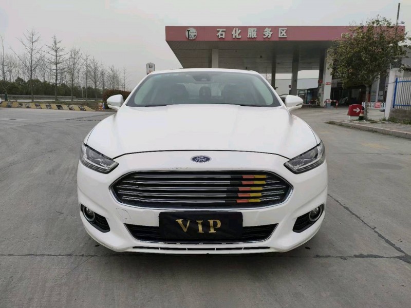 徐州15年福特蒙迪欧1