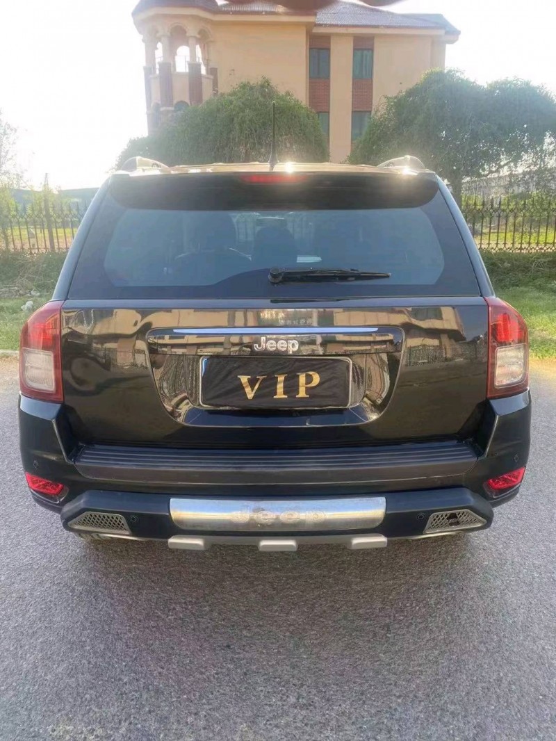 沈阳14年Jeep指南者8